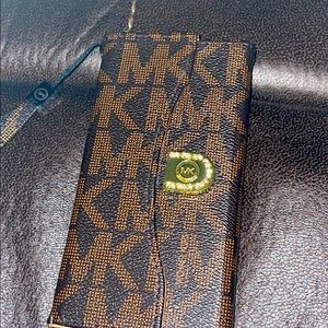 Mk phone and Wallet case IPhone